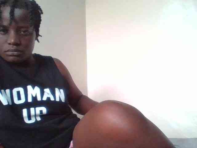 Yourdreamgirl webcam