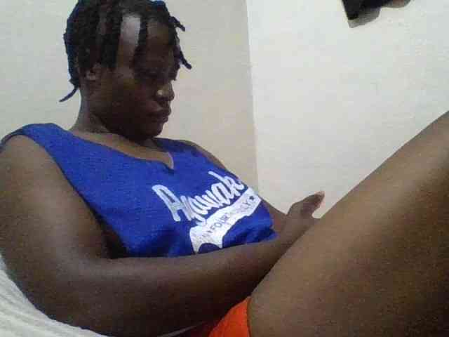 Yourdreamgirl webcam