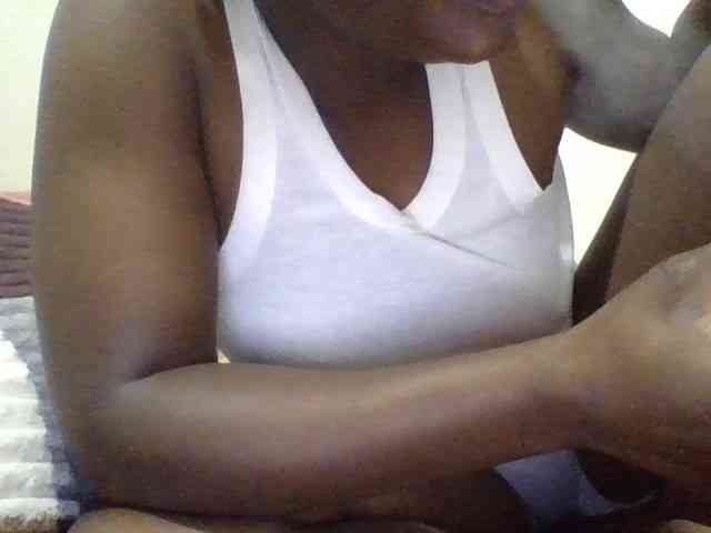 Yourdreamgirl webcam