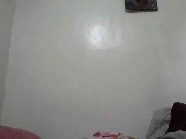 Yourdreamgirl webcam