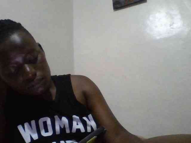 Yourdreamgirl webcam