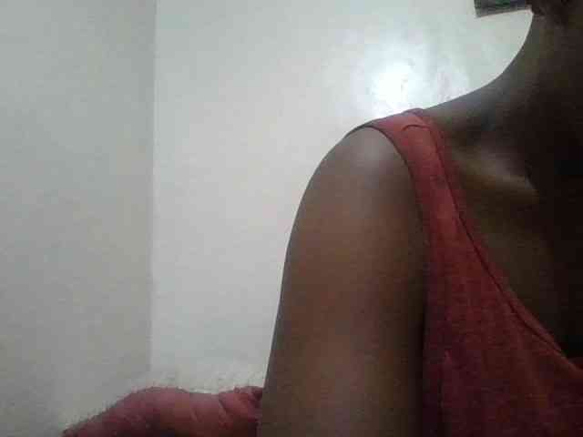 Yourdreamgirl webcam