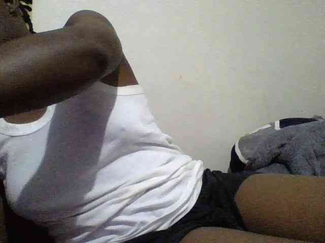 Yourdreamgirl webcam