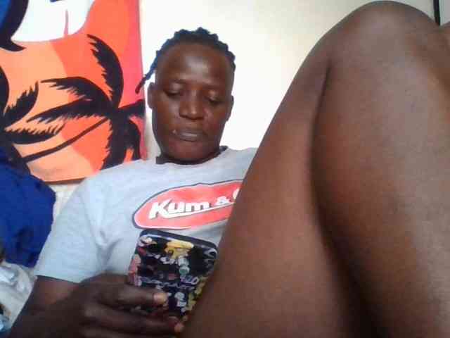 Yourdreamgirl webcam