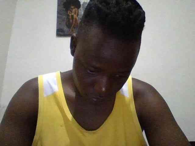 Yourdreamgirl webcam