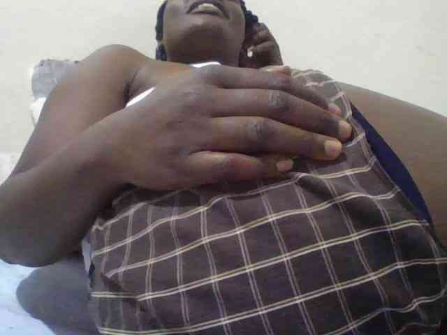 Yourdreamgirl webcam