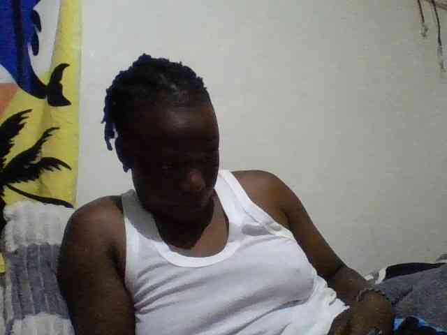 Yourdreamgirl webcam