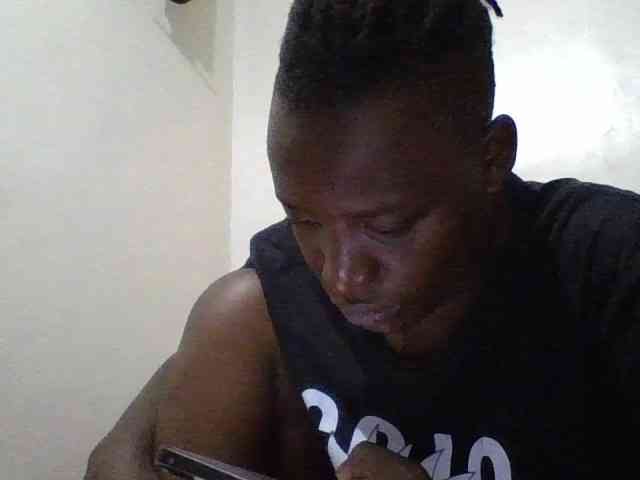 Yourdreamgirl webcam