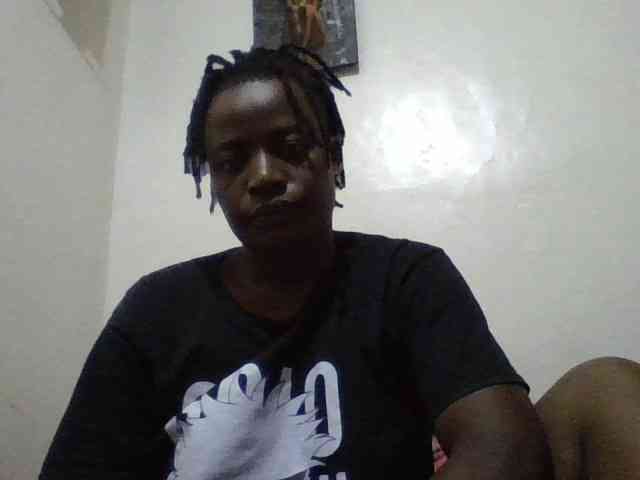 Yourdreamgirl webcam