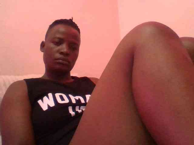 Yourdreamgirl webcam