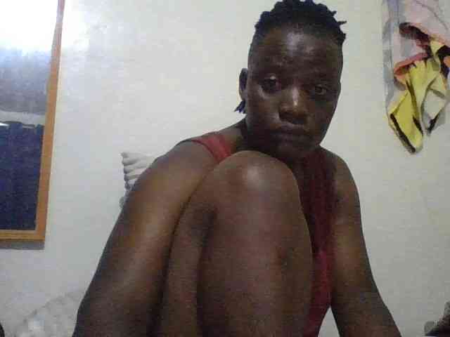 Yourdreamgirl webcam