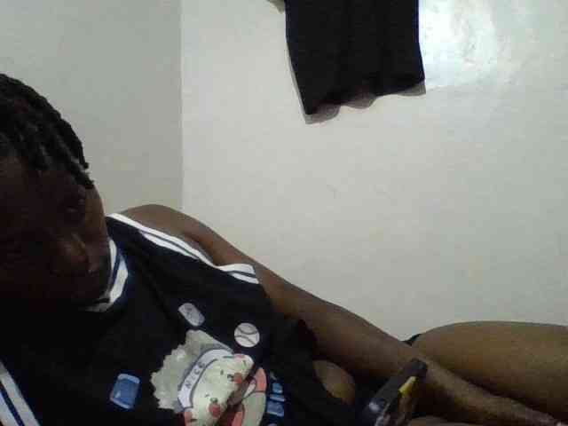 Yourdreamgirl webcam