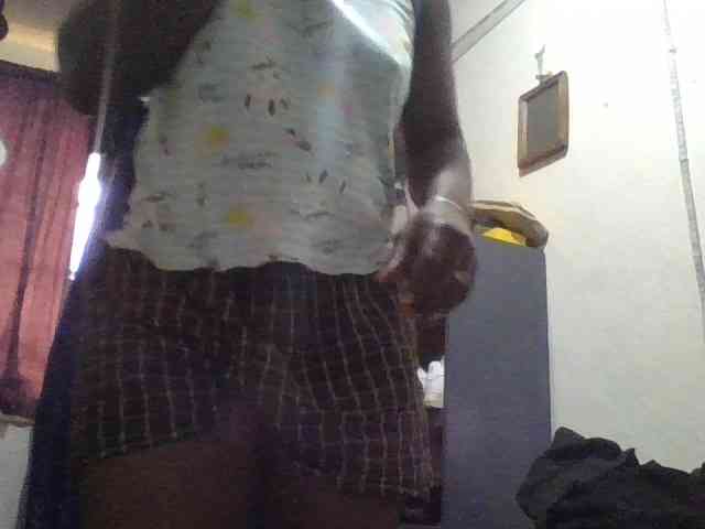 Yourdreamgirl webcam