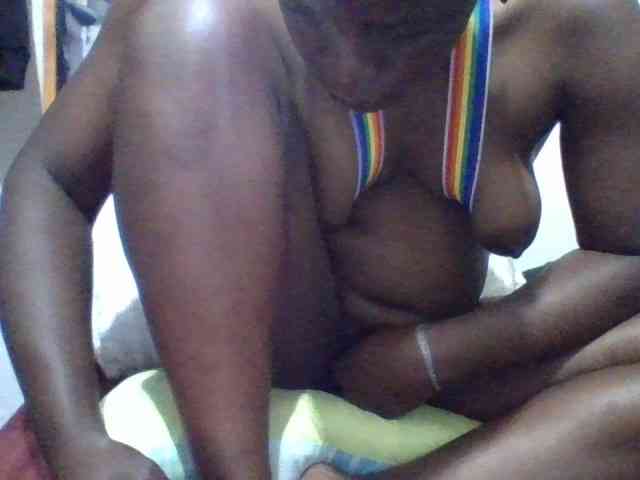 Yourdreamgirl webcam