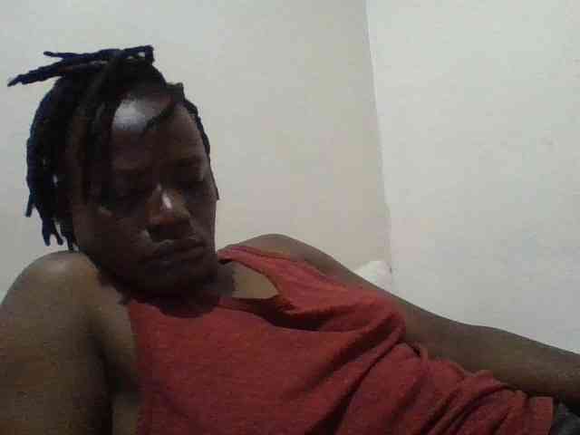 Yourdreamgirl webcam