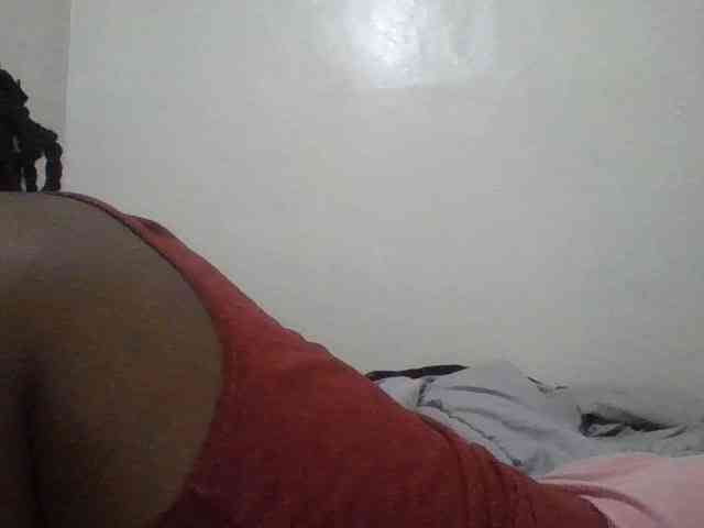 Yourdreamgirl webcam