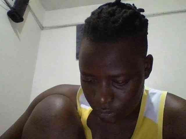 Yourdreamgirl webcam