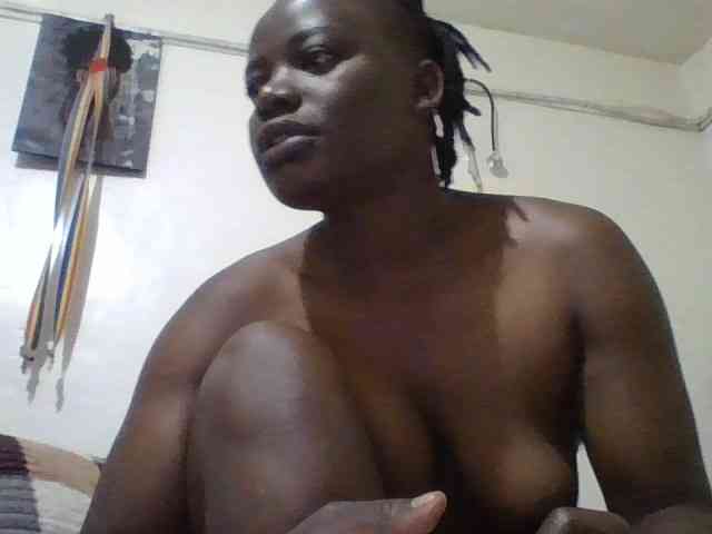 Yourdreamgirl webcam