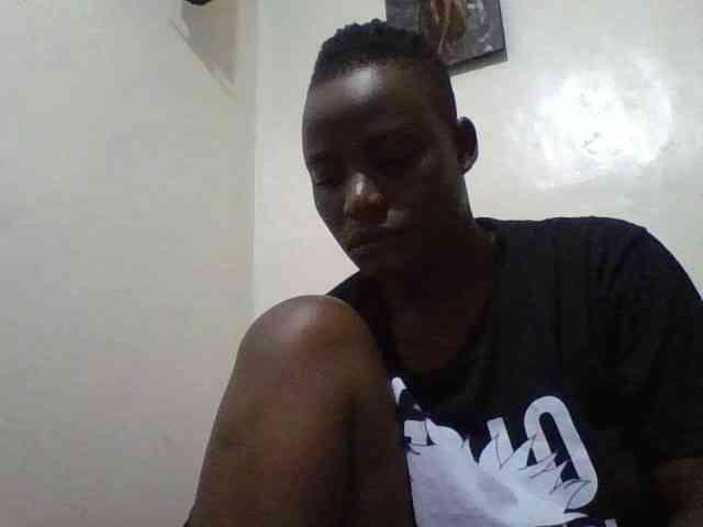 Yourdreamgirl webcam