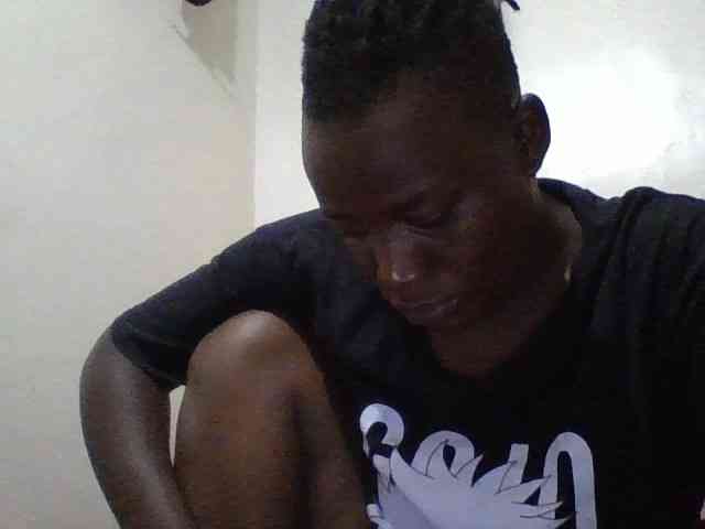 Yourdreamgirl webcam