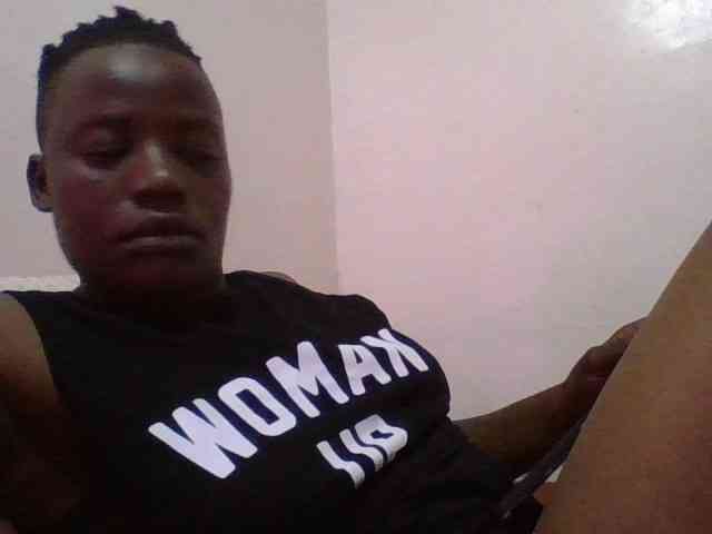 Yourdreamgirl webcam