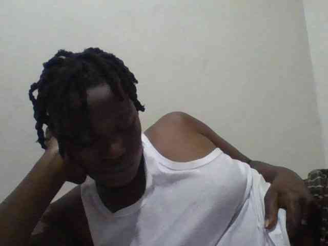 Yourdreamgirl webcam