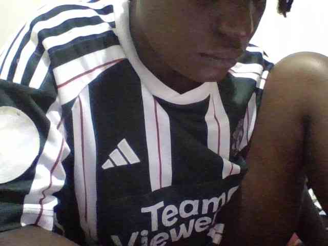 Yourdreamgirl webcam