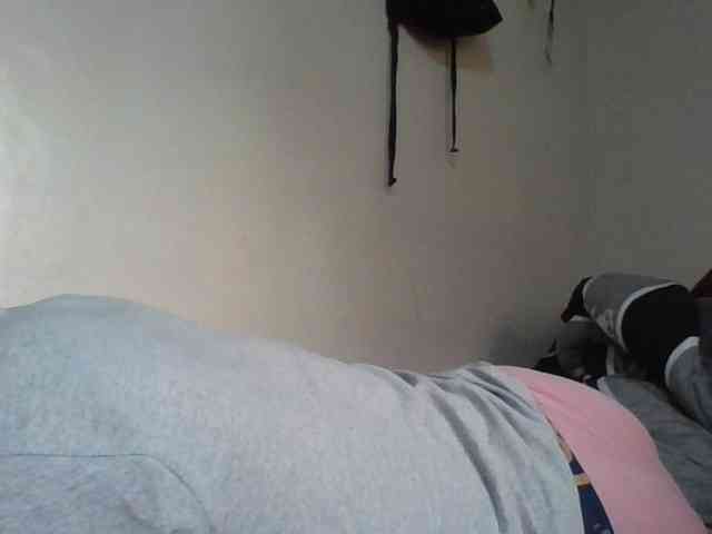 Yourdreamgirl webcam