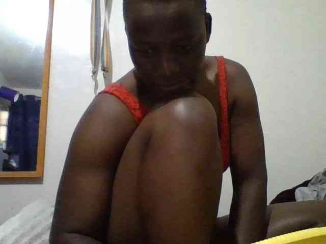 Yourdreamgirl webcam