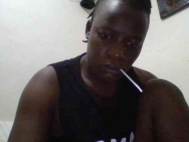 Yourdreamgirl webcam