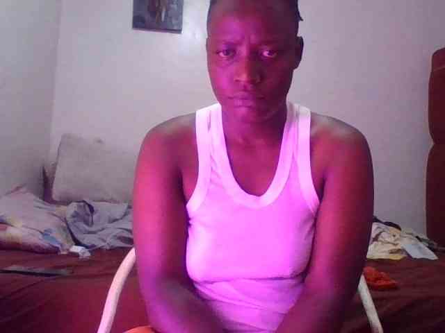 Yourdreamgirl webcam