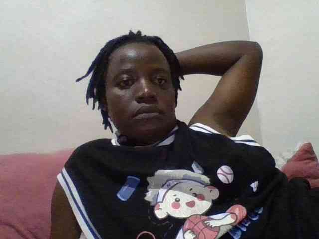 Yourdreamgirl webcam