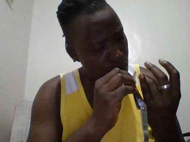 Yourdreamgirl webcam