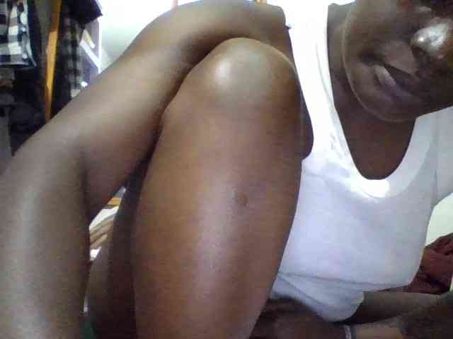 Yourdreamgirl webcam