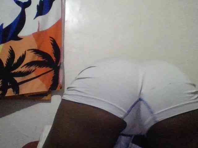 Yourdreamgirl webcam