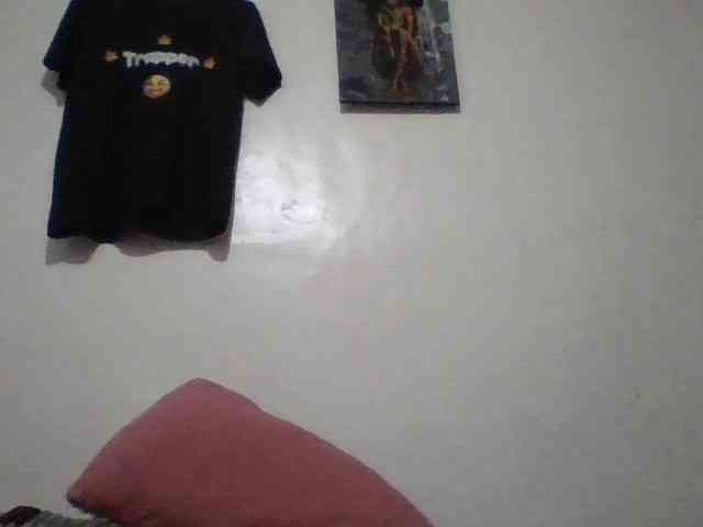 Yourdreamgirl webcam