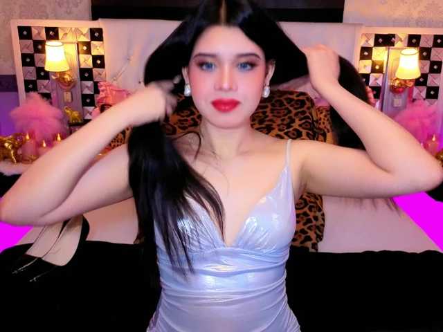 PhoebePresley — live trans cam