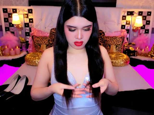 PhoebePresley — live trans cam