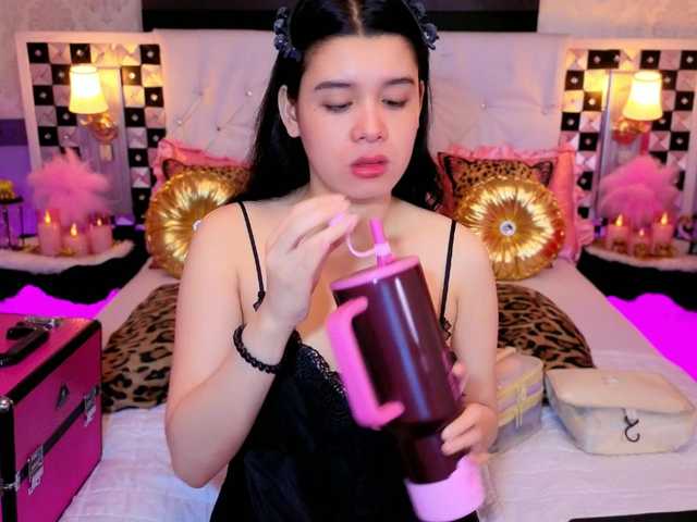 PhoebePresley live cam