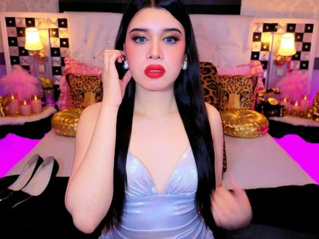PhoebePresley — live trans cam
