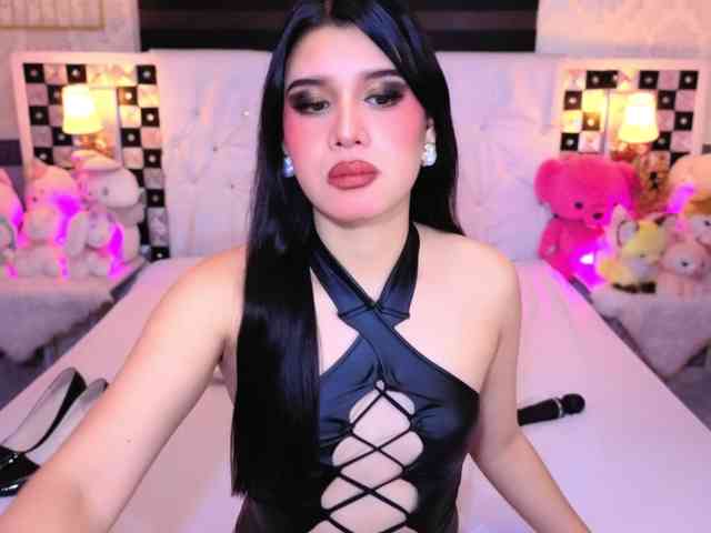 PhoebePresley Live Webcam on BongaCams