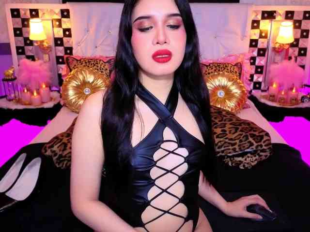 PhoebePresley Live Webcam on BongaCams