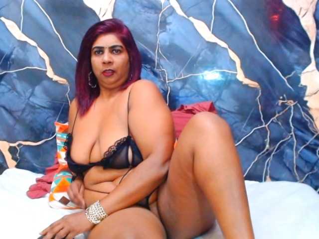 indianerotica69 live webcam show