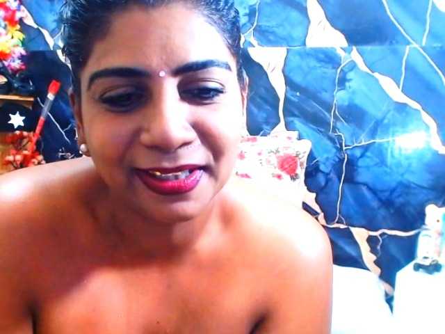 indianerotica69 live cam on BongaCams