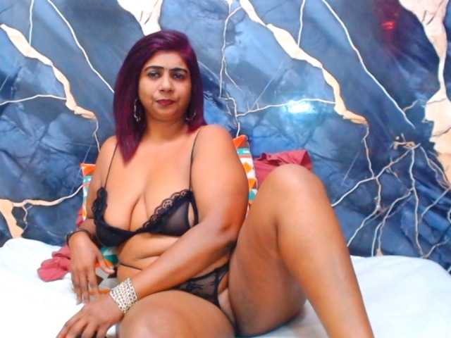 indianerotica69 live cam on BongaCams