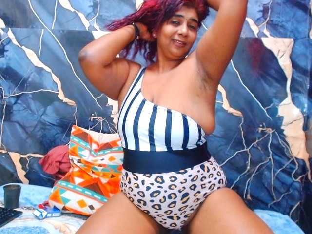 indianerotica69 live webcam show