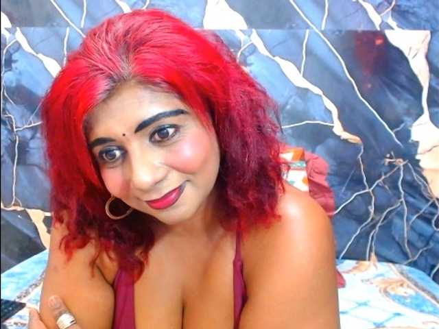 indianerotica69 live cam on BongaCams