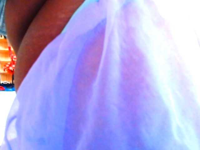 indianerotica69 live cam on BongaCams