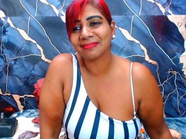 indianerotica69 live cam on BongaCams