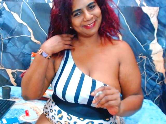 indianerotica69 live webcam show